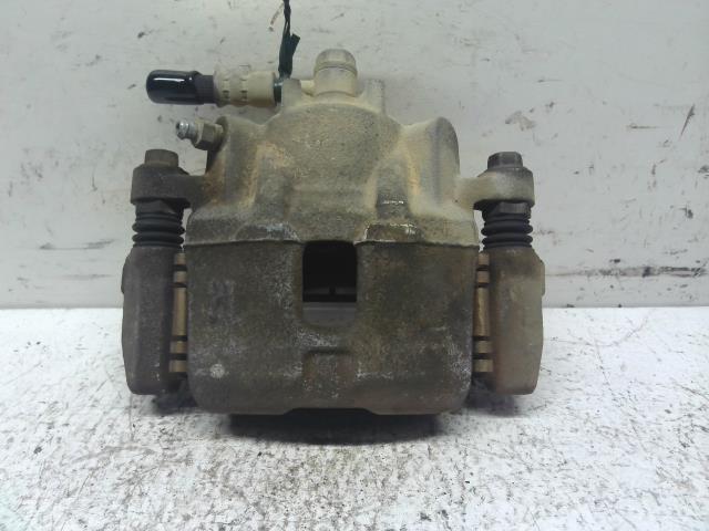 【中古】中古部品 アクティ HH5 左フロントキャリパー 【3310160100-000004222644360】