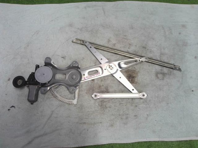 【中古】中古部品 トレジア NCP120X 左フロントドアレギュレータ・モーター 【3310200100-000020066213220】