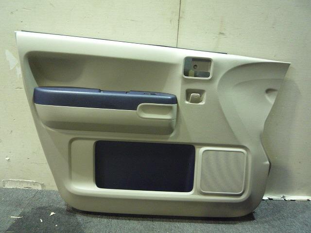 【中古】中古部品 ライフ JC1 左フロントドアトリム 【3310050100-001530437413250】