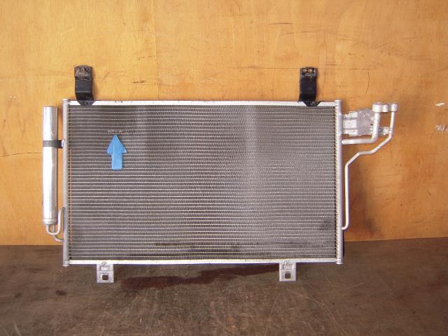 【中古】中古部品 CX−5 KE2FW コンデンサー 【3310050100-001590237960600】