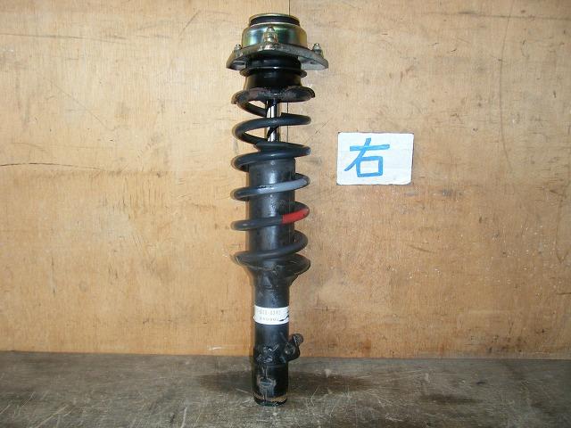 【中古】中古部品 アクティ HA7 右フロントストラット 【3310050100-001677923650110】