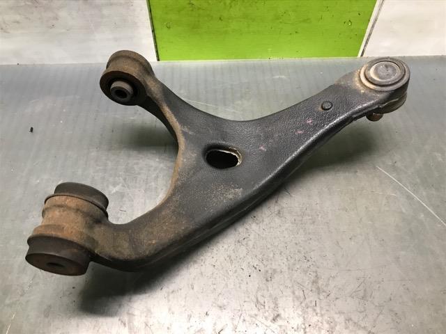 【中古】中古部品 86 ZN6 右リアアッパアーム 【3330530100-000005100351830】