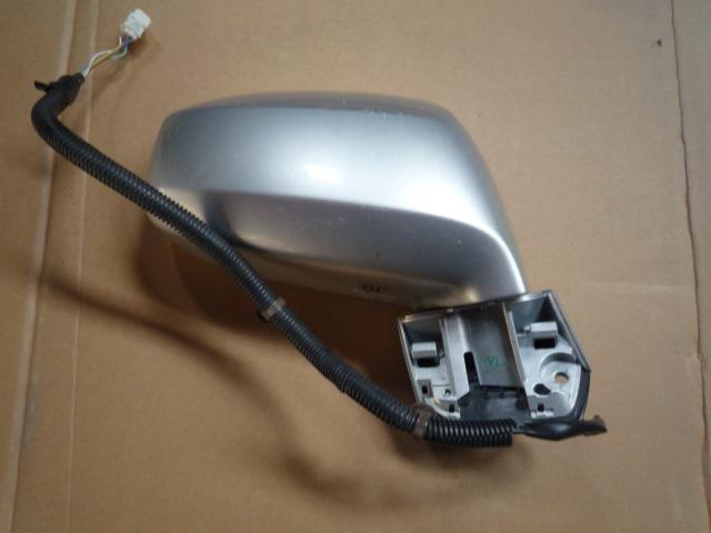 【中古】中古部品 ステップワゴン RG1 右サイドミラー 【3310050100-001237790613500】