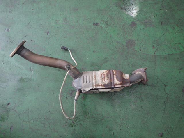 【中古】中古部品 フィット GD1 フロントエキゾーストパイプ 【3331010800-000021237922200】