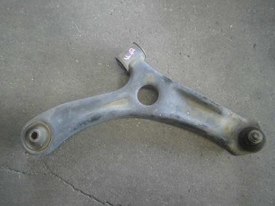 【中古】中古部品 ワゴンR MH23S 右フロントロアアーム 【3340180100-230822000151720】