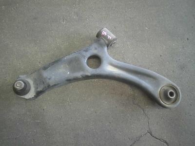 【中古】中古部品 ワゴンR MH23S 左フロントロアアーム 【3340180100-230822000151740】