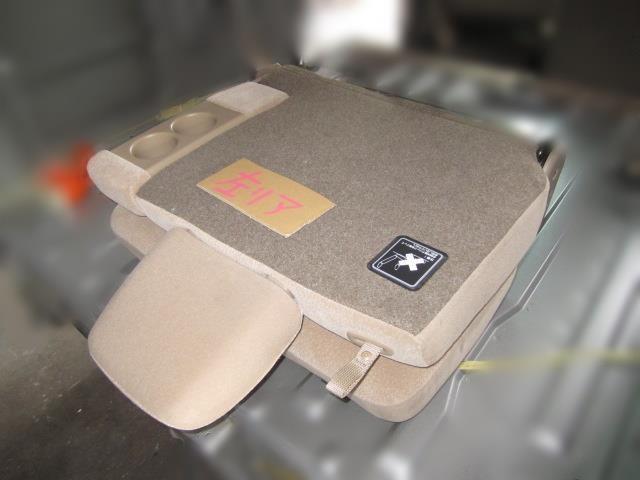 【中古】中古部品 バモス HM1 リアシート 【3310050100-001094153370800】