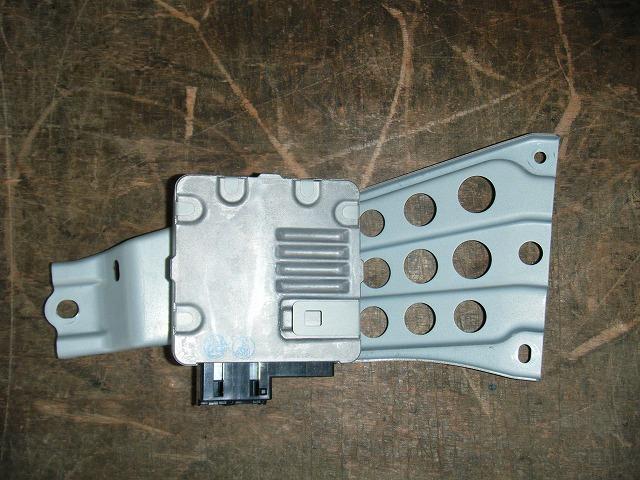【中古】中古部品 ウィッシュ ZGE20G PSコンピューター 【3310050100-001652310463500】