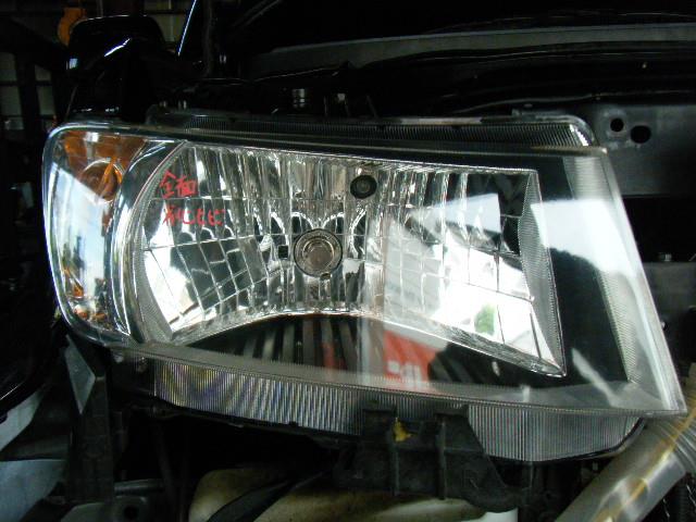 【中古】中古部品 bB QNC21 右ヘッドランプ 【3310050100-001365963710800】