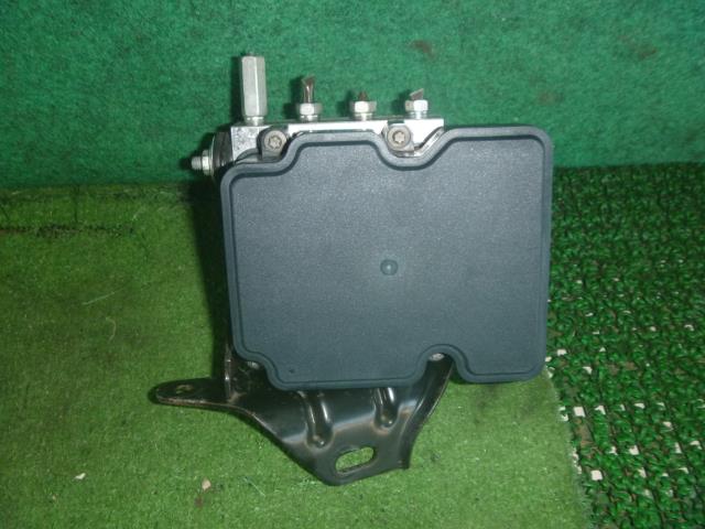 【中古】中古部品 ムーヴ LA160S ABSアクチュエーター 【3330370100-000233021042500】