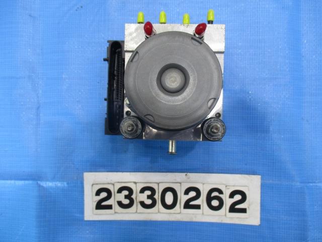 【中古】中古部品 ロードスター NCEC ABSアクチュエーター 【3310040100-000233026242500】