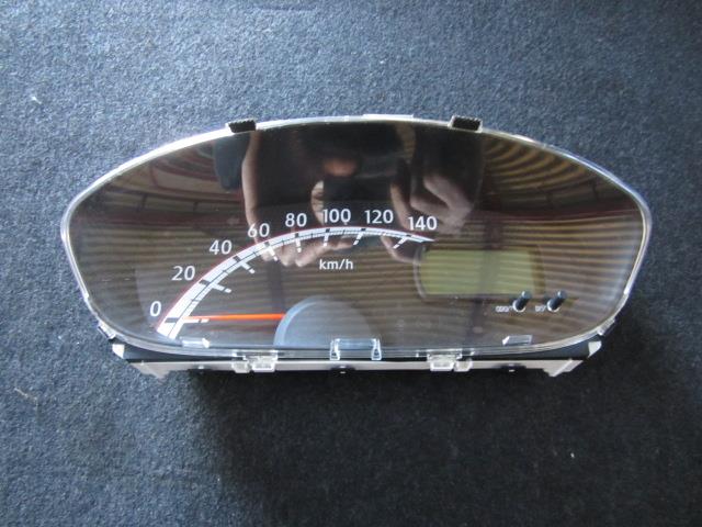 【中古】中古部品 ステラ LA100F スピードメーター 【3310050100-001410191261400】