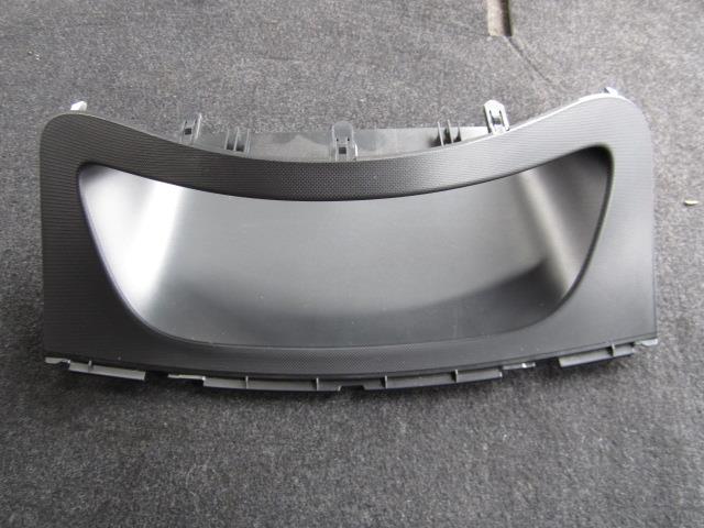 【中古】中古部品 ステラ LA100F クラスターパネル 【3310050100-001238078470220】