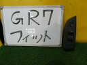 【中古】中古部品 フィット GR7 パワーウインドウスイッチ 【3331010600-230602001361900】