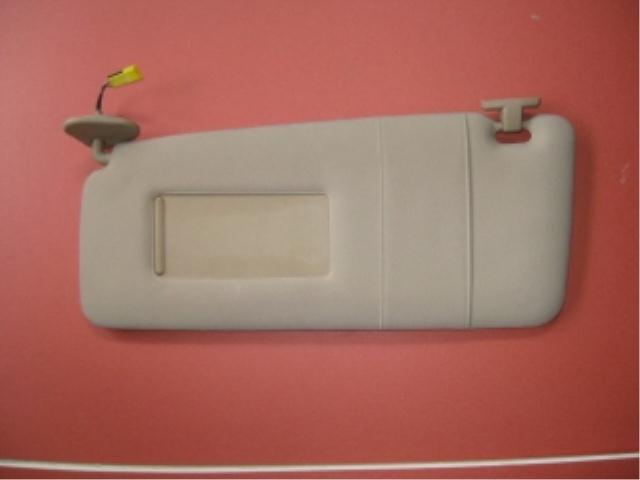 【中古】中古部品 BMW 7シリーズ GF44 サンバイザー 【3310050100-000723827477350】