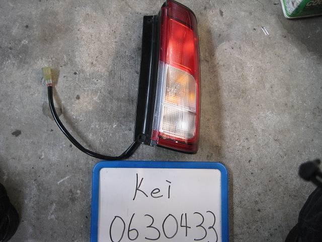 【中古】中古部品 KEI HN22S 右テールランプ 【3310050100-000552630015500】
