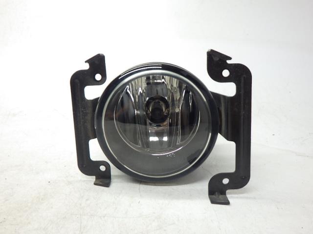 【中古】中古部品 ピノ HC24S 右フォグランプ 【3330990500-230919000110850】