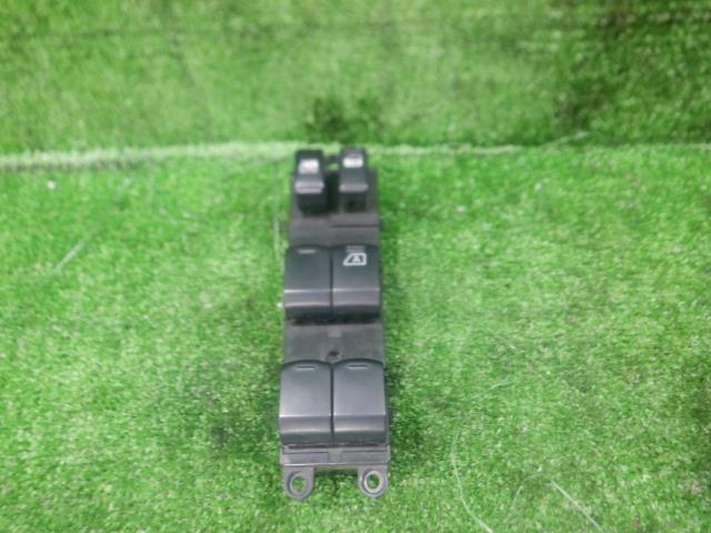 【中古】中古部品 マーチ BNK12 パワーウインドウスイッチ 【3330420100-230914000161900】