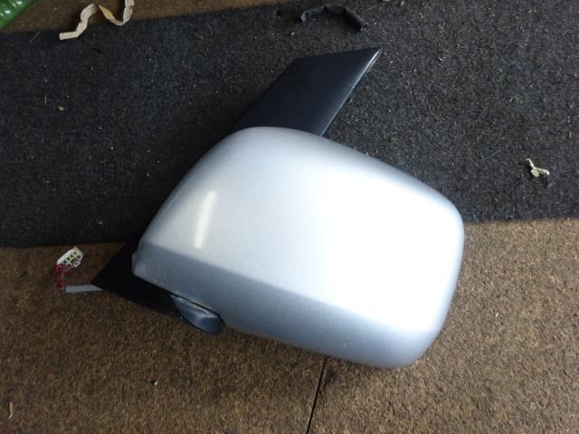 【中古】中古部品 ヴォクシー AZR60G 左サイドミラー 【3310410000-000223065713600】