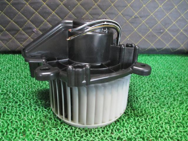 【中古】中古部品 ルークス ML21S ヒーターブロアモーター 【3330660100-000023324...