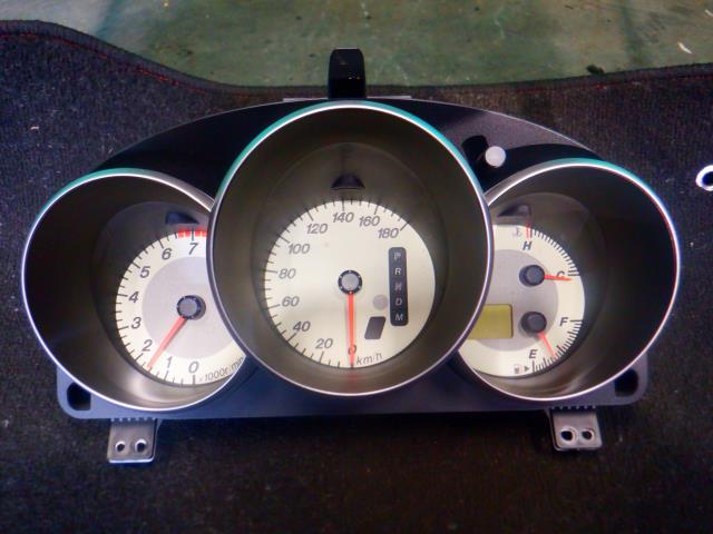 【中古】中古部品 アクセラ BK5P スピードメーター 【3340140100-000023495461400】