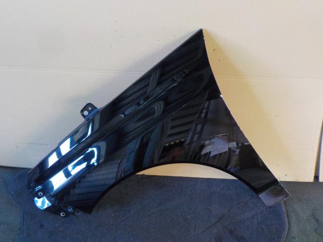 【中古】中古部品 ビアンテ CCEFW 左フロントフェンダー 【3260200000-230912000410700】