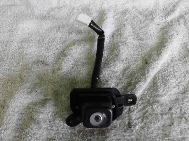 【中古】中古部品 アルファード ATH10W カメラ 【3310420000-000002210115850】