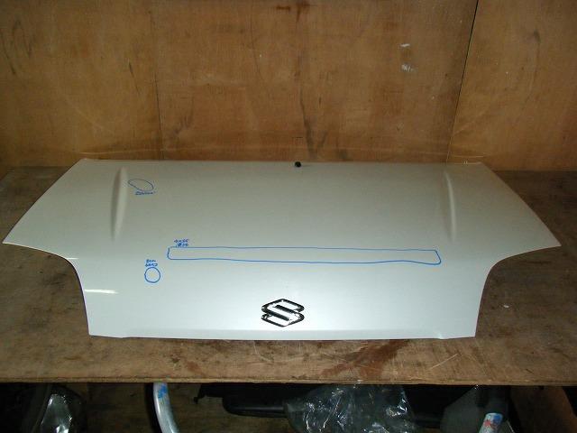 【中古】中古部品 KEI HN22S ボンネットフード 【3310050100-001445120710500】