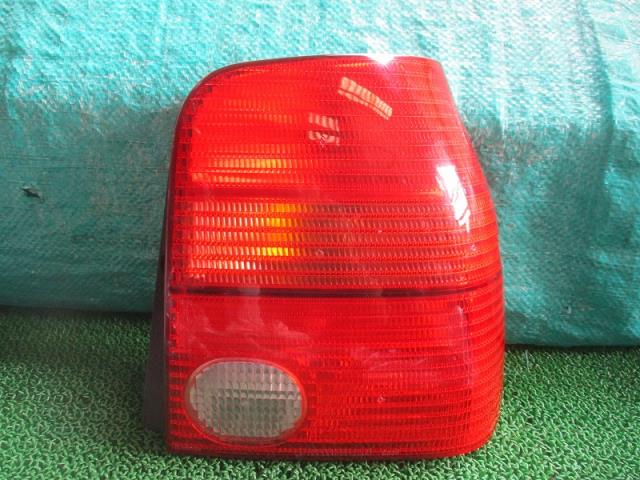 【中古】中古部品 VW ルポ 6XBBY 右テールランプ 【3500080000-230524000415500】