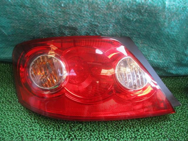 【中古】中古部品 マークX GRX120 左テールランプ 【3500080000-230516000715600】