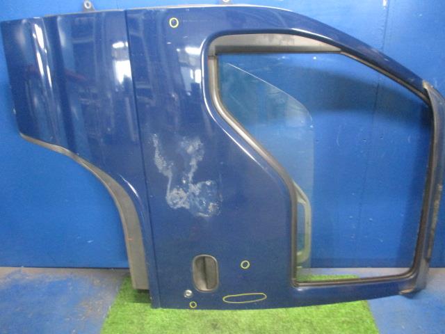 【中古】中古部品 エルフ LKR81AR 左フロントドア 【3310270100-000013784113200】