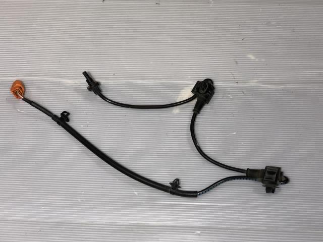 【中古】中古部品 ゼスト JE1 ABSセンサー 【3310050100-001623238863450】