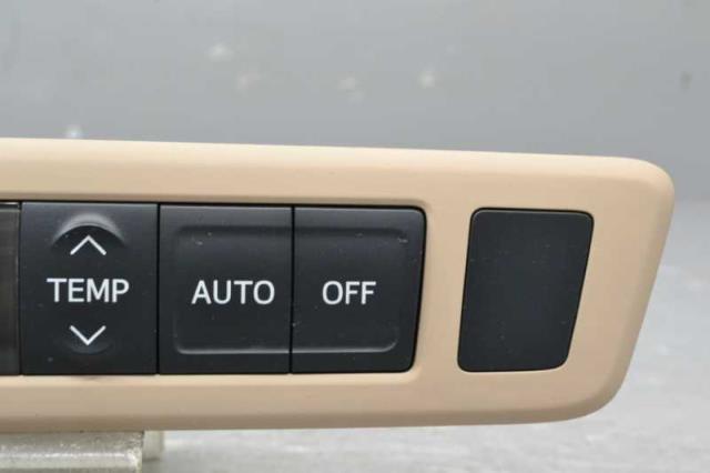 【中古】中古部品 ヴェルファイア GGH25 A/Cスイッチパネル 【3310580000-23100900...