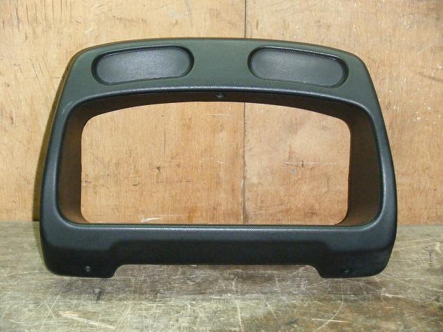 【中古】中古部品 ミニキャブ U42T クラスターパネル 【3310050100-001645062070220】