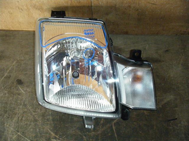 【中古】中古部品 アルト HA24S 右ヘッドランプ 【3310050100-001669717110800】