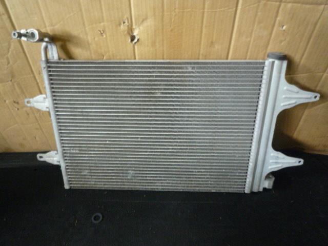 【中古】中古部品 VW ポロ 9NBKY コンデンサー 【3310050100-001207352560600】