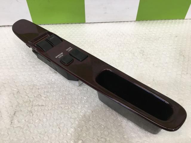 【中古】中古部品 グランビア KCH10W パワーウインドウスイッチ 【3330530100-000005162861900】
