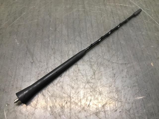 【中古】中古部品 シトロエン DS4 B7C5F06S アンテナ 【3330530100-000005163661000】