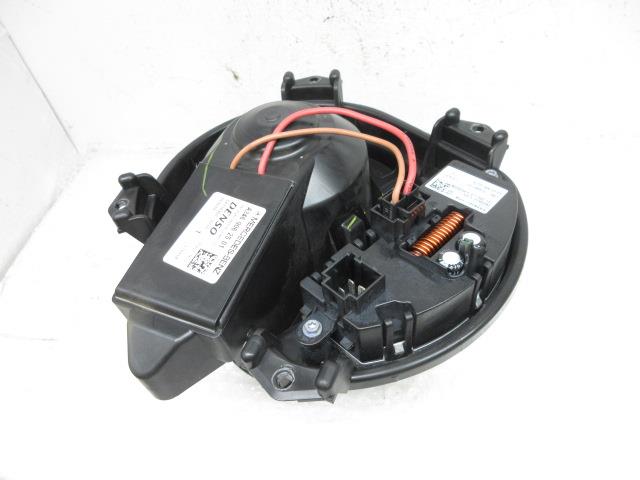 【中古】中古部品 ベンツ Bクラス 246242 ヒーターブロアモーター 【3500170000-23...