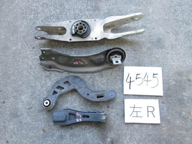 【中古】中古部品 ベンツ Bクラス 246242 左リアロアアーム 【3500170000-231018503851840】