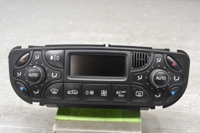 【中古】中古部品 ベンツ Cクラス A/Cスイッチパネル 【3310580000-231023000460900】