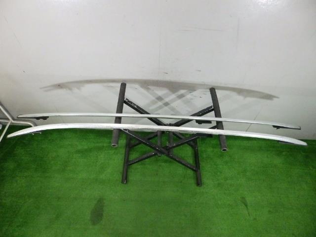 【中古】中古部品 ベンツ Cクラス 204241 ルーフバー 【3260250000-000023129617580】