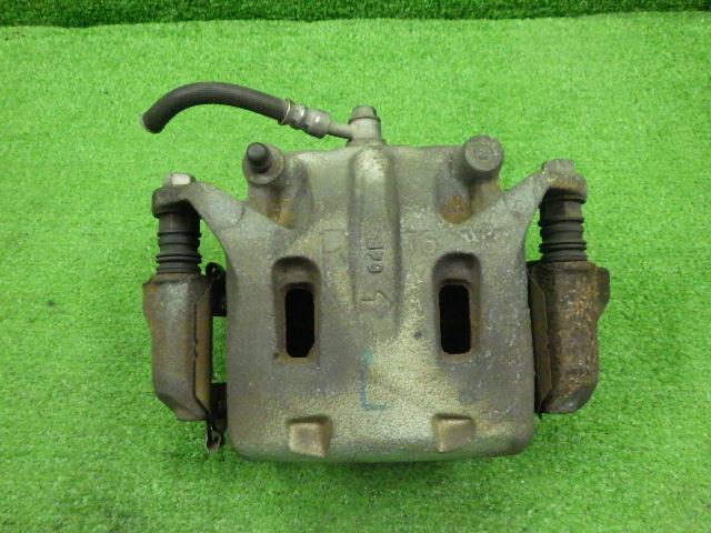 【中古】中古部品 フーガ Y51 右フロントキャリパー 【3330250100-000000847844330】