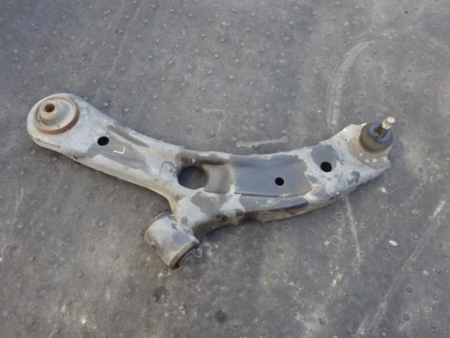 【中古】中古部品 ソリオ MA15S 左フロントロアアーム 【3310410000-000223034151740】