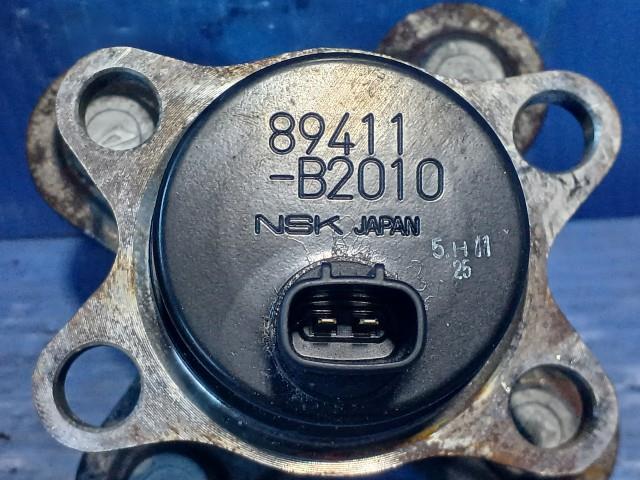 【中古】中古部品 ムーヴラテ L550S リアハブ 【3310050100-231028000144471】