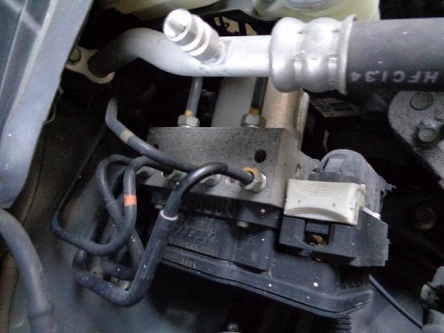 【中古】中古部品 フィット GE8 ABSアクチュエーター 【3340030100-102046500042500】