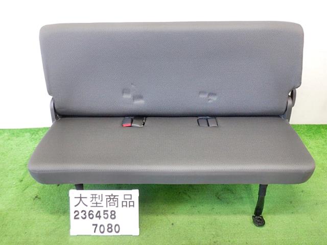 【中古】中古部品 ハイエース TRH226K リアシート 【3330890100-000023645870807】