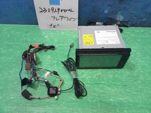 【中古】中古部品 フレアワゴン MM42S カーナビゲーション 【3310220100-230929000261311】