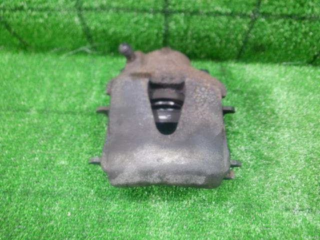 【中古】中古部品 VW ニュービートル 9CAZJ 右フロントキャリパー 【3330420100-231102000244330】