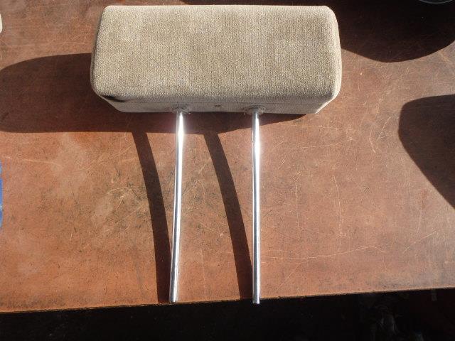 【中古】中古部品 ステップワゴン RF4 ヘッドレスト 【3331010800-000021573677400】